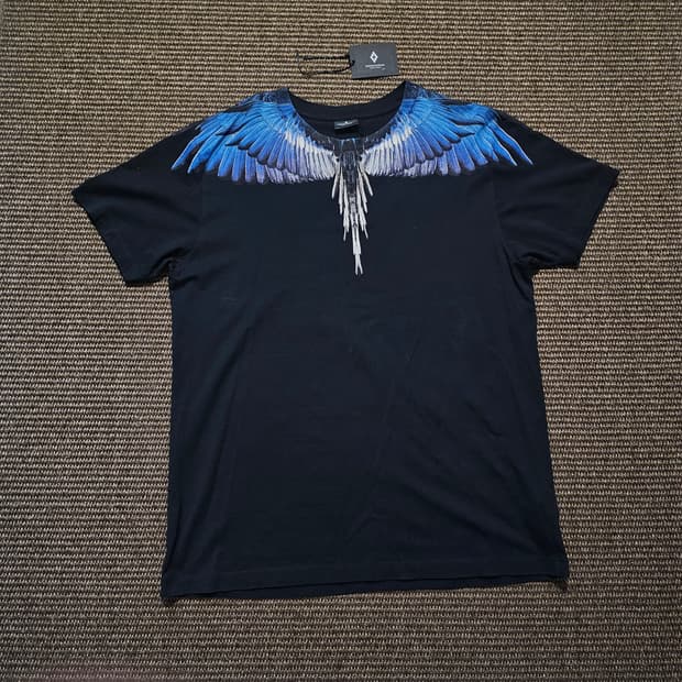 마르셀로 불론(Marcelo Burlon) 날개 반팔티 XL
