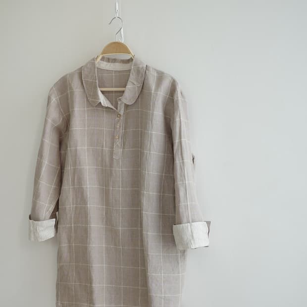 BELLE MAISON
• 연브라운 핑크화이트 체크 린넨  블라우스