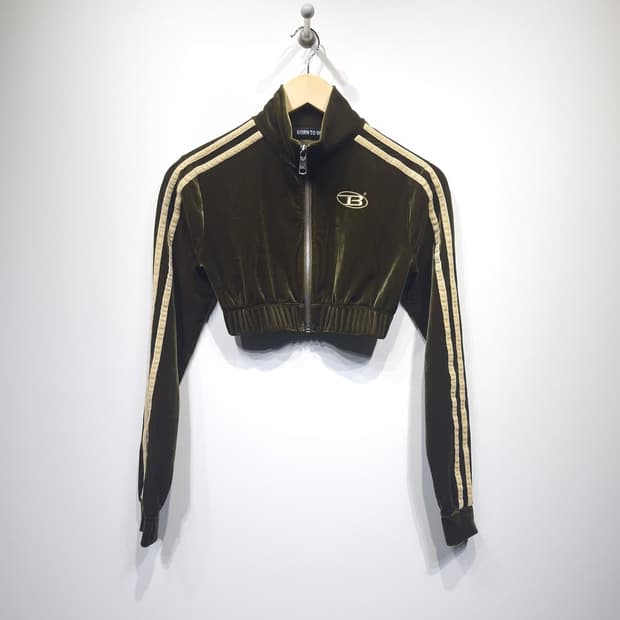 BORN TO WIN 본투윈 벨벳 크롭 트랙 자켓 카키