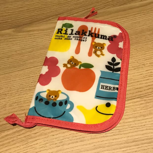 고전 리락쿠마 멀티 파우치