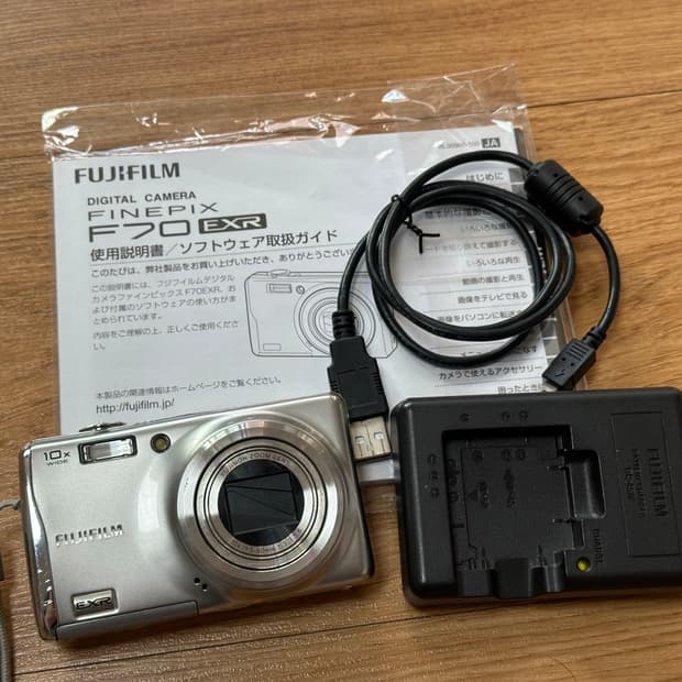 후지필름 파인픽스 Finepix F70exr
