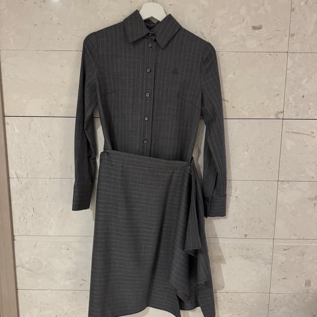 비비안웨스트우드 탈부착 원피스  스트라이프 그레이