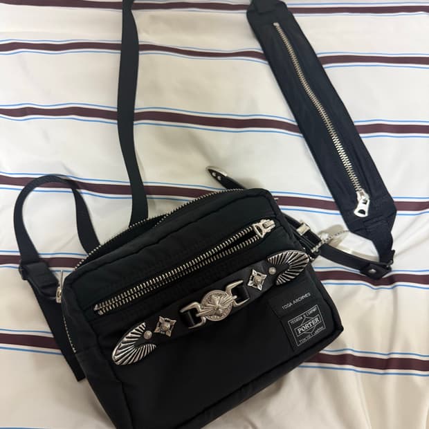 토가 x 포터 벨 트백 블랙