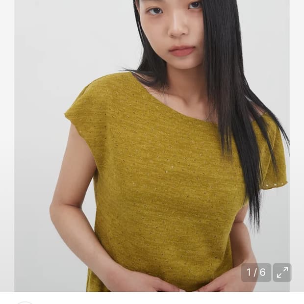 무음 도트 블랭크 니트 탑