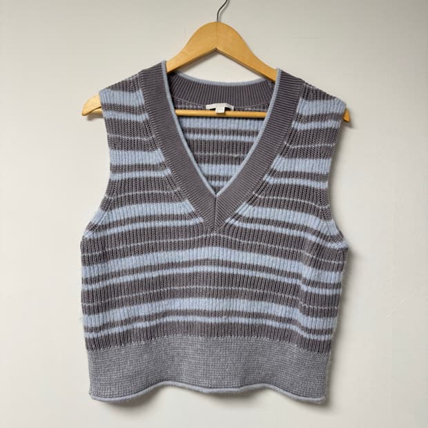 cos 코스 알파카 브이넥 스트라이프 니트 베스트 M