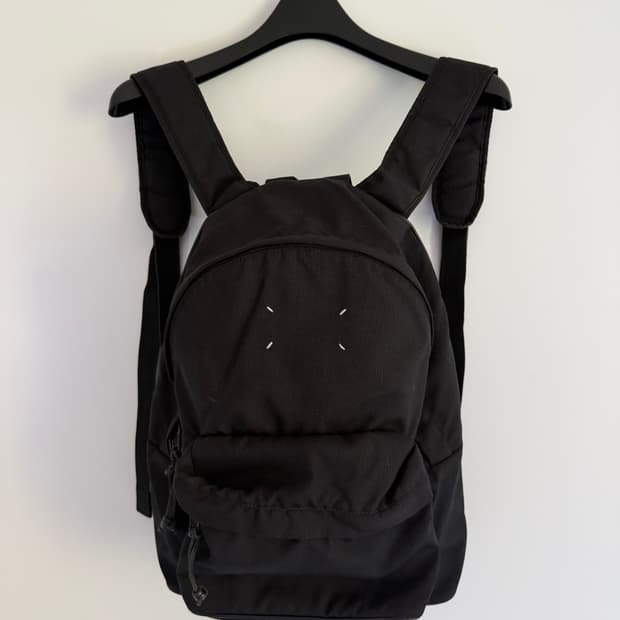 메종 마르지엘라 스테레오 백팩 가방 블랙