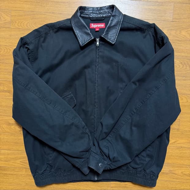 슈프림 레더 칼라 유틸리티 자켓 블랙 L사이즈