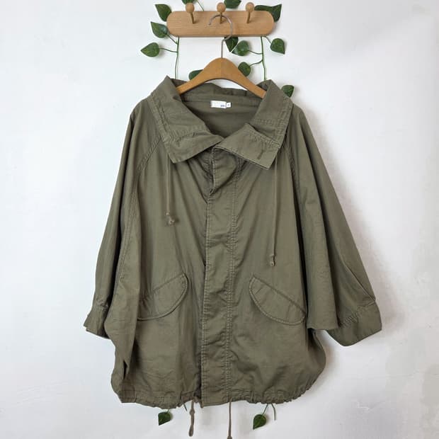 카키 케이프 자켓