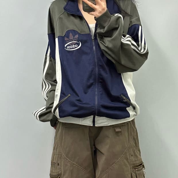 아디다스 00s 올드스쿨 트랙탑 져지