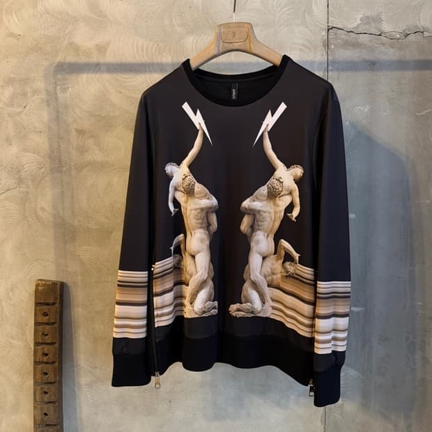 닐바렛 맨투맨 100