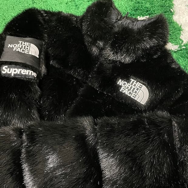 슈프림 x 노스페이스 포우 퍼 눕시 자켓 블랙 