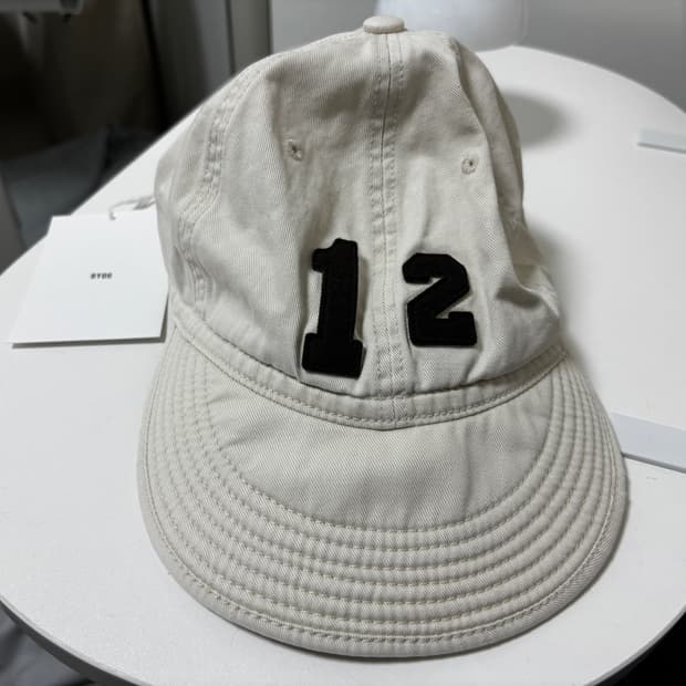 RYOO 12-og (off white)볼캡 새상품