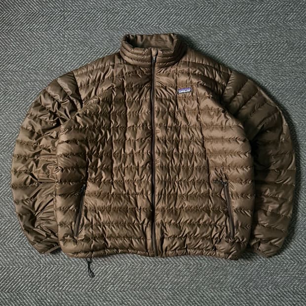 파타고니아 구스다운 스웨터 경량 푸퍼 자켓 (110)