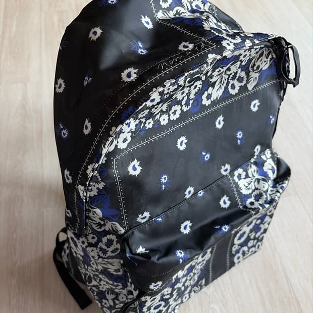 노마티디 백팩 새상품