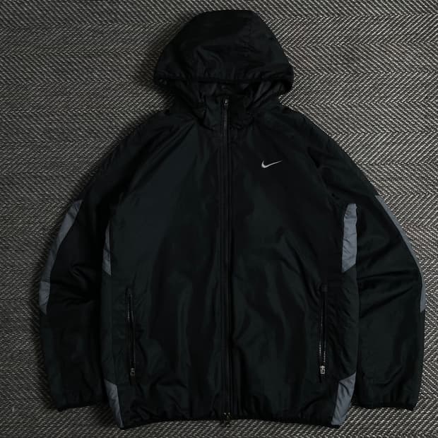 나이키 스톰핏 올드스쿨 배색 바람막이 점퍼 o 3270