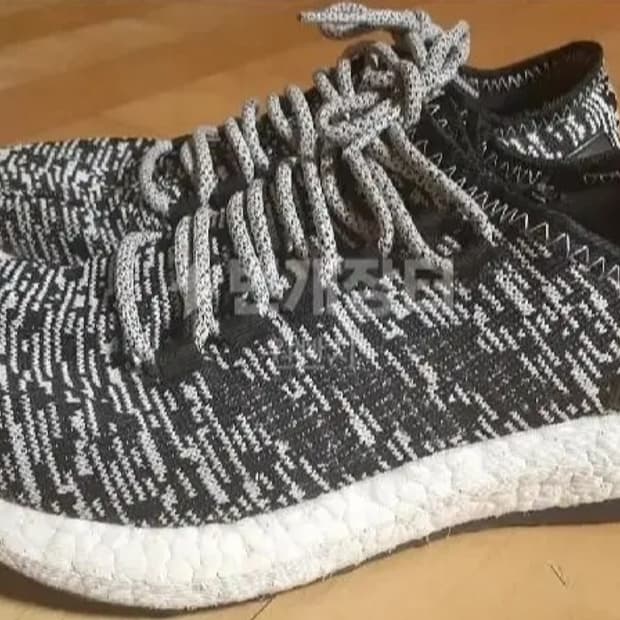 아디다스 퓨어부스트 오레오 240