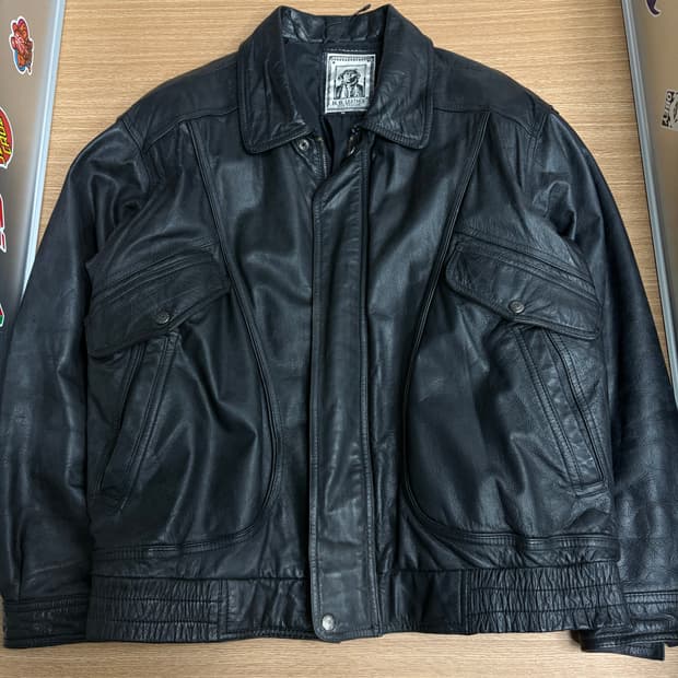 H.B 봄버 양가죽 자켓