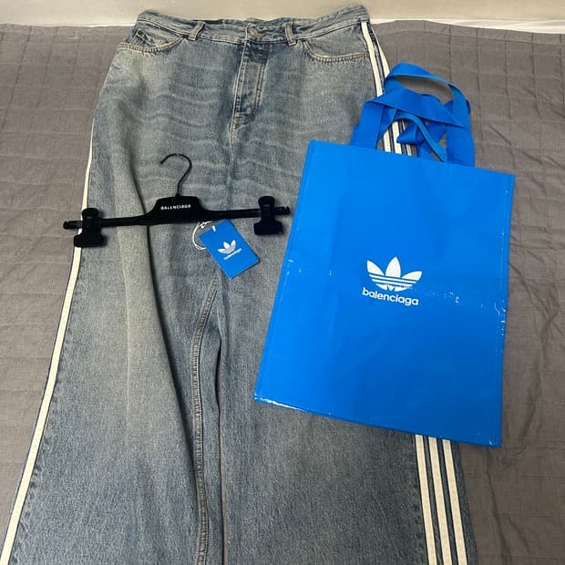 [XS] 발렌시아가 아디다스 라지배기 데님 팬츠 연청