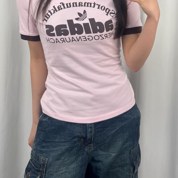 아디다스 레트로 그래픽 핑크 반팔