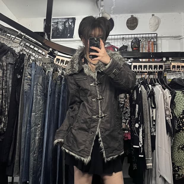 Grangesta Standard 퍼 버클 무스탕