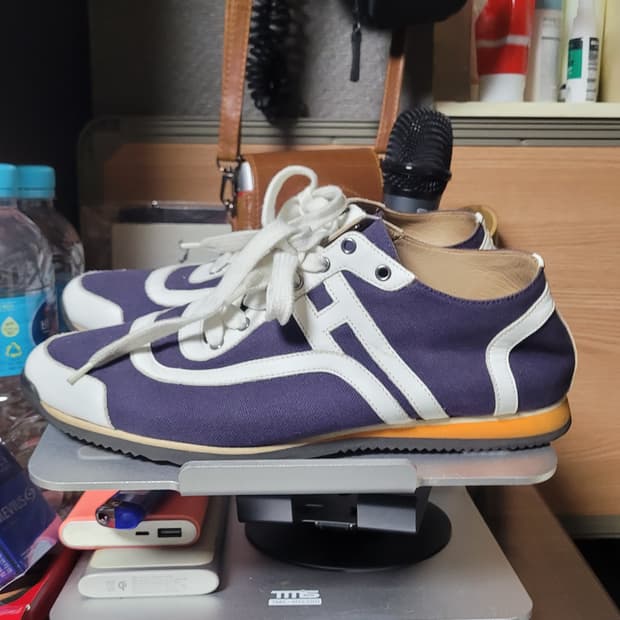 에르메스 스니커즈