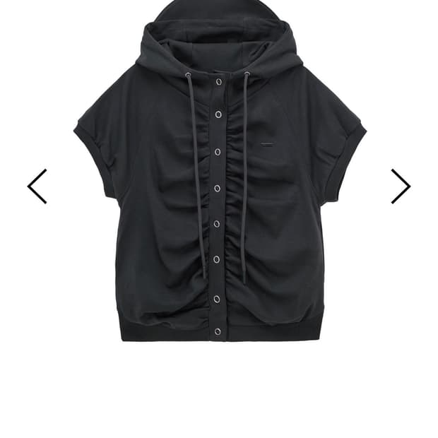 허그유어스킨 셔링 스냅 버튼 베스트 차콜