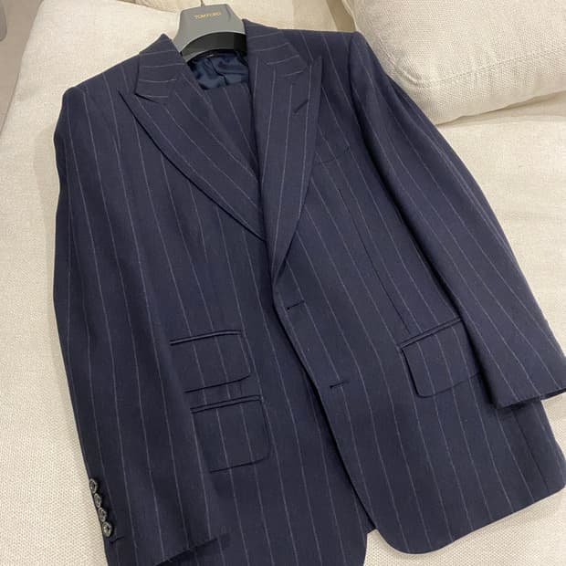 톰포드 윈저 48R