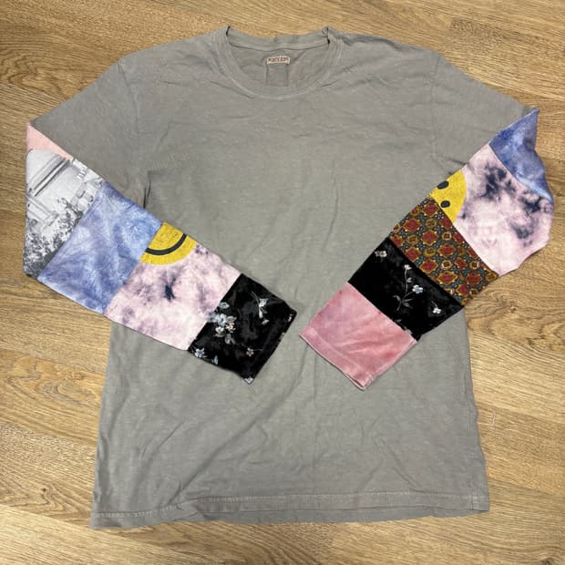 (4)  캐피탈 히피 롱슬리브 티셔츠