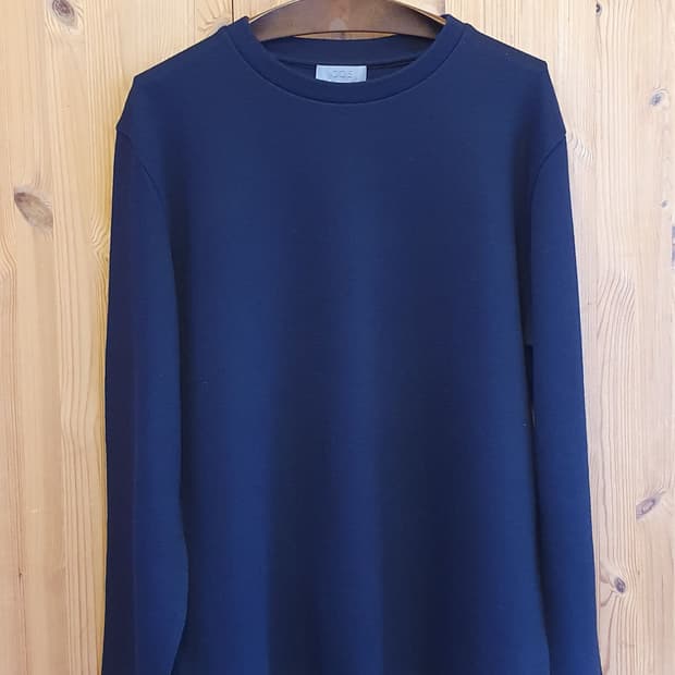 88.COS 블랙 니트맨투맨