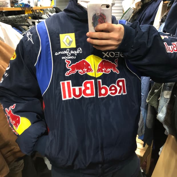 레드불 레이싱 자켓
