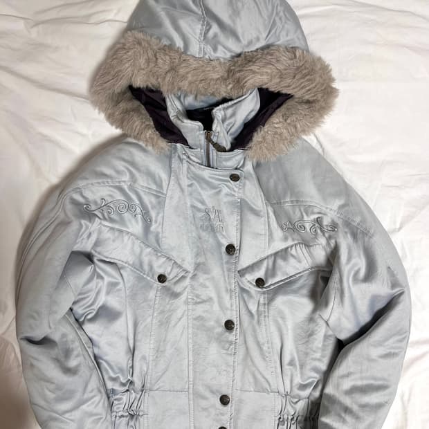 일본빈티지 y2k 갸루 그레이 실버 퍼 털 후드 점퍼 자켓