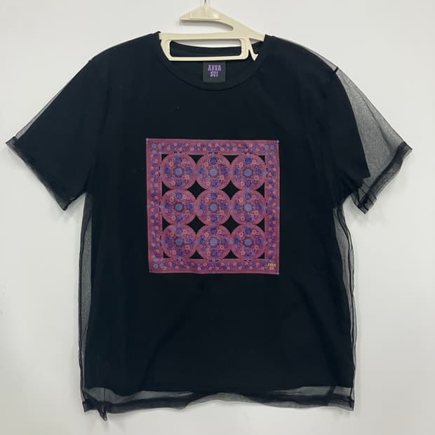 안나수이 반팔티셔츠