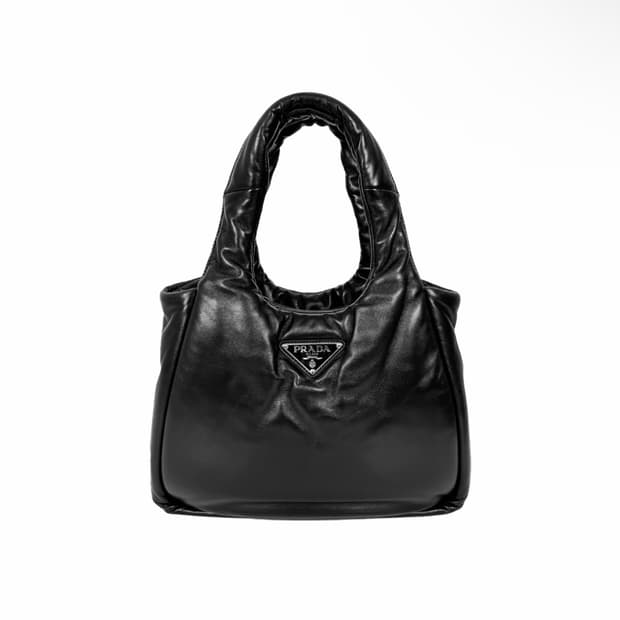 [M] 프라다 패디드 패딩 소프트 패딩 니파 레더 백 토트백 미디움 블랙