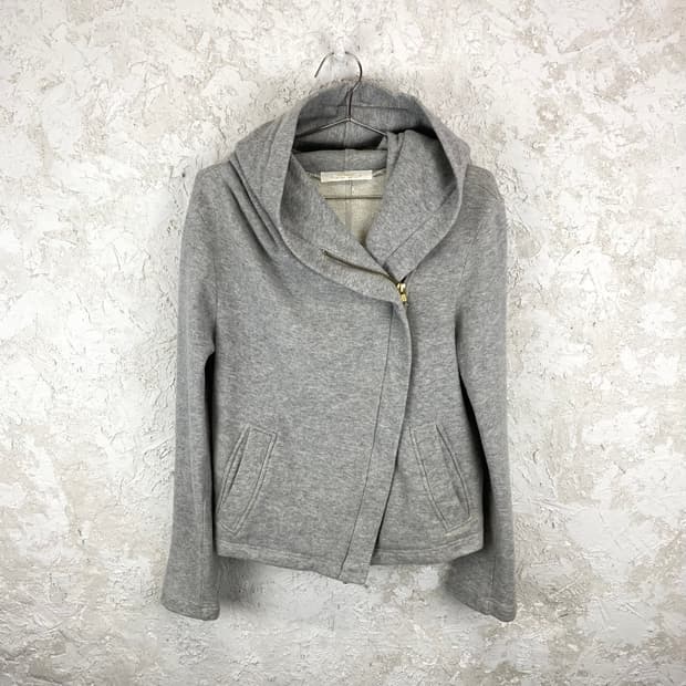 PRAISE 애시메트릭 지퍼 후드 스웻 자켓