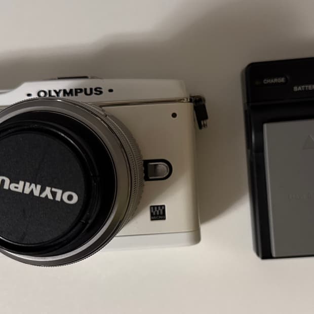올림푸스 e-p1 화이트 