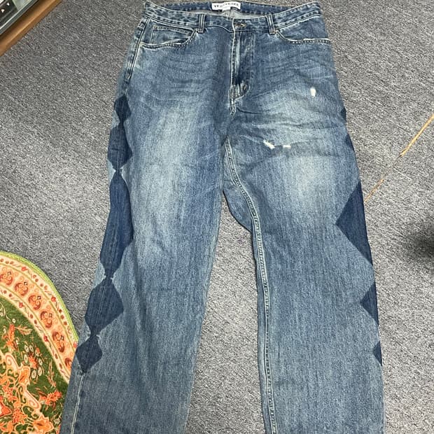 예스아이씨 롬버스 데님 팬츠