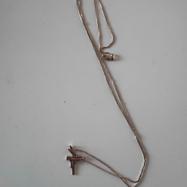 슈프림 우지 펜던트 목걸이 14k