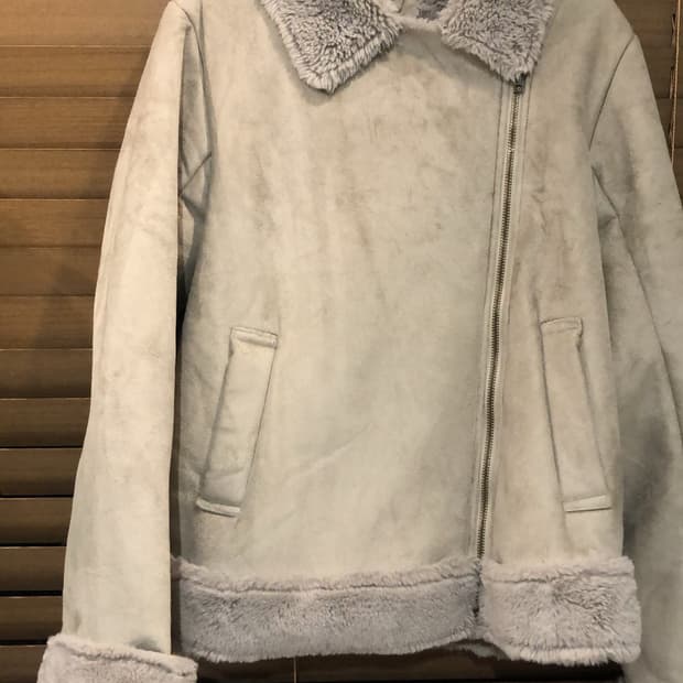 그레이 퍼 무스탕 스웨이드 자켓