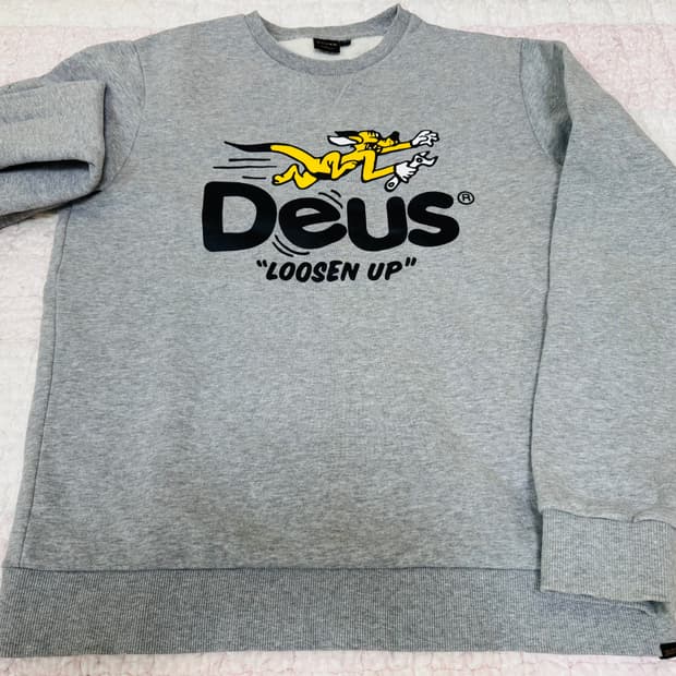 Deus 스윗셔츠 L