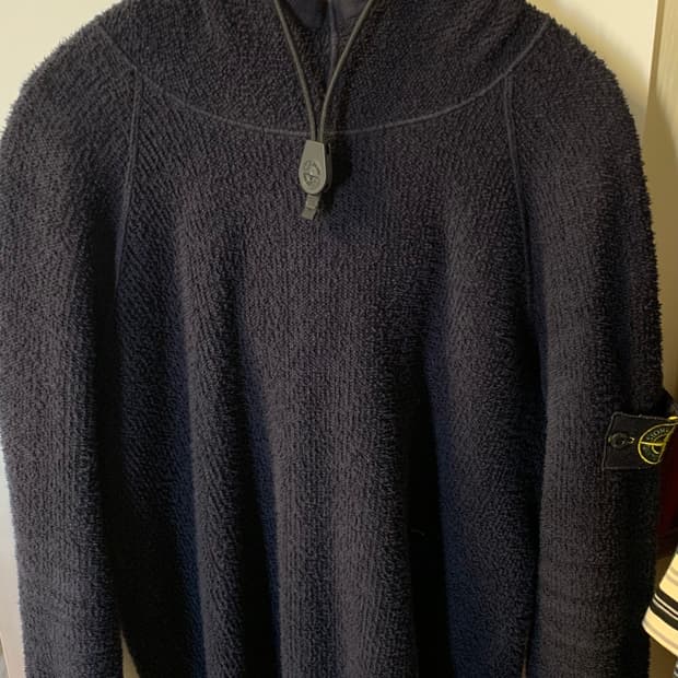 스톤아일랜드 후드티