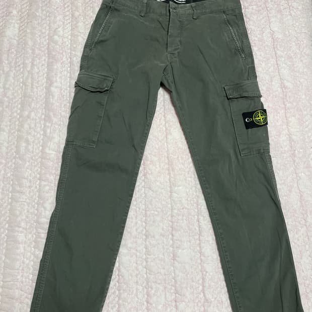 정품 새상품급 스톤아일랜드 카고바지 31-32