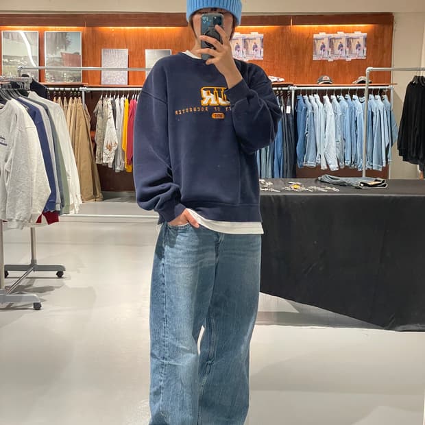 UR 맨투맨 Vintage sweat shirt 