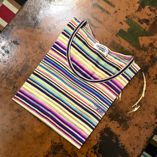 Italy 미쏘니 익스트림 컬러링 숏 슬리브 여성 66 사이즈