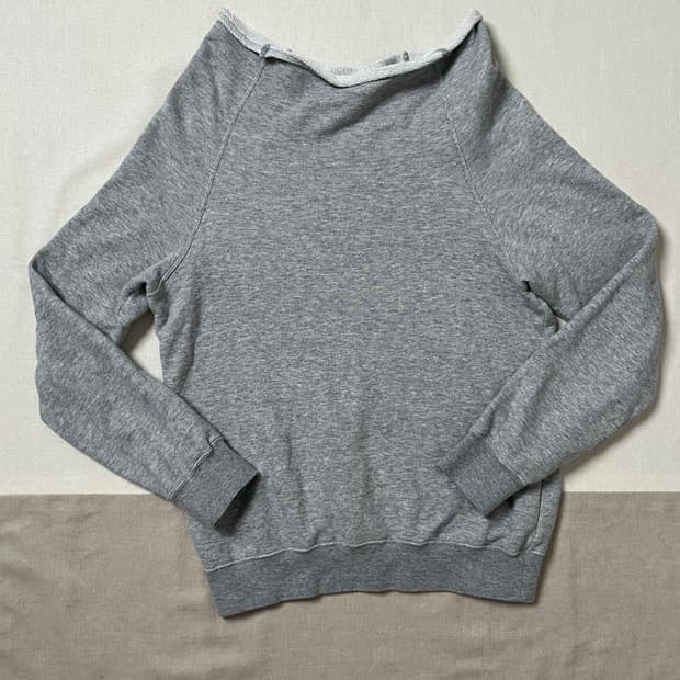 꼼데가르송 드레이프 넥 스웻셔츠 comme des garcons 맨투맨