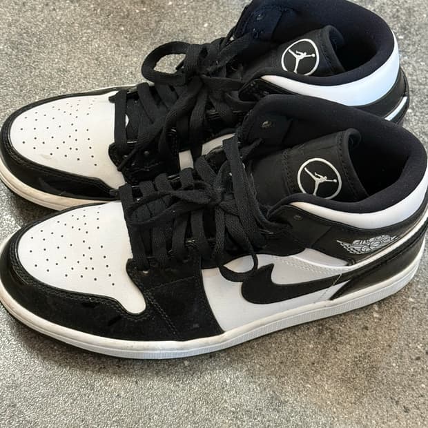 조던 1 미드 SE ASW 블랙(260)