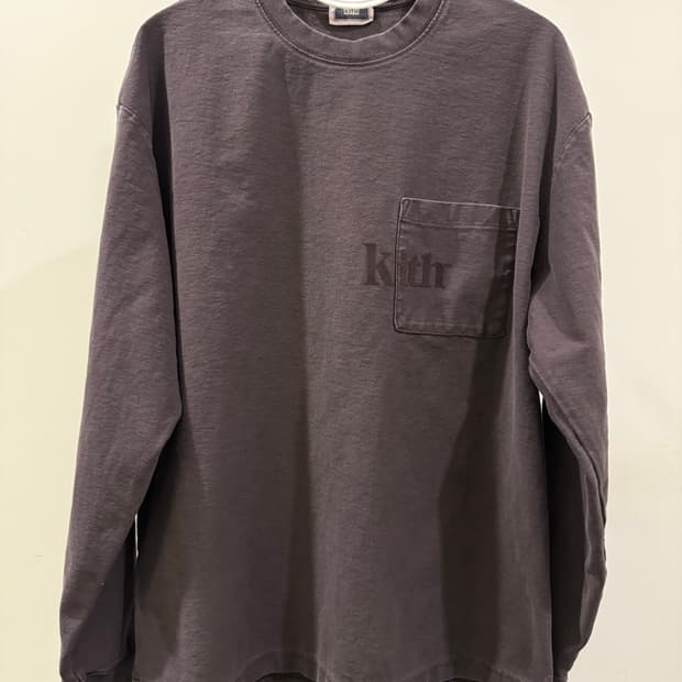 [새상품급-L] KITH 키스 롱슬리브 퀸 티셔츠