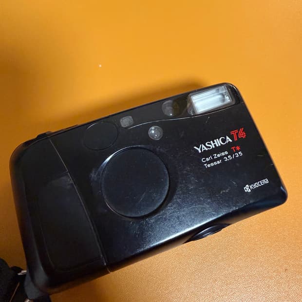 야시카 t4 (YASHICA T4) 판매합니다 필름카메라