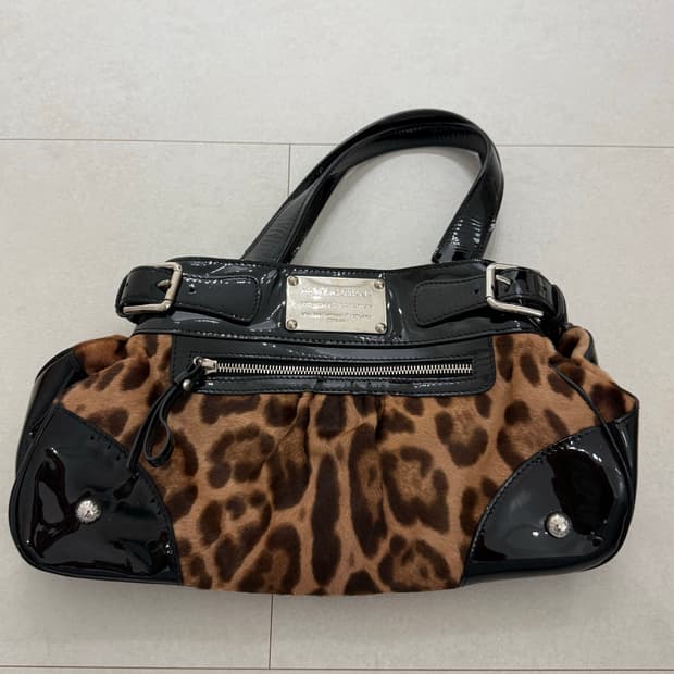 돌체 앤 가바나 미스 실키 숄더백