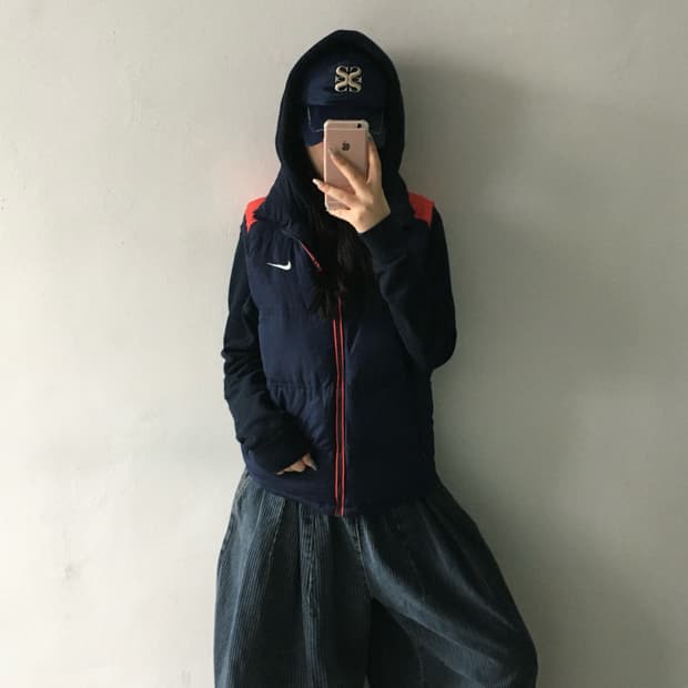 나이키 배색 다운 베스트