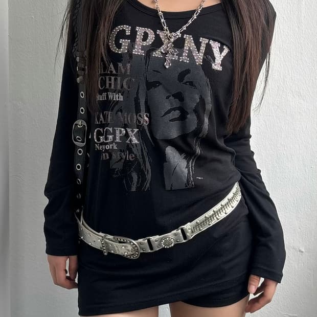 Vintage Cubic Graphic Long Sleeve